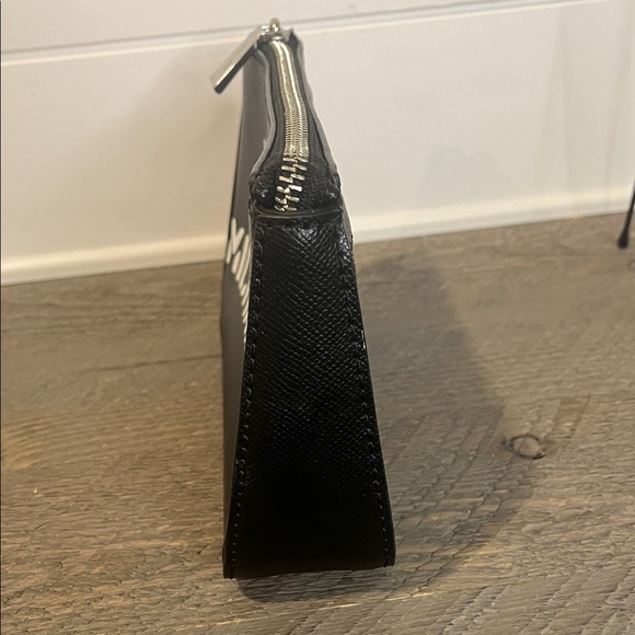 Michael Kors "Saylor" Pouchette Wristlet Black Saffiano Leather White Spellout - Picture 6 of 10